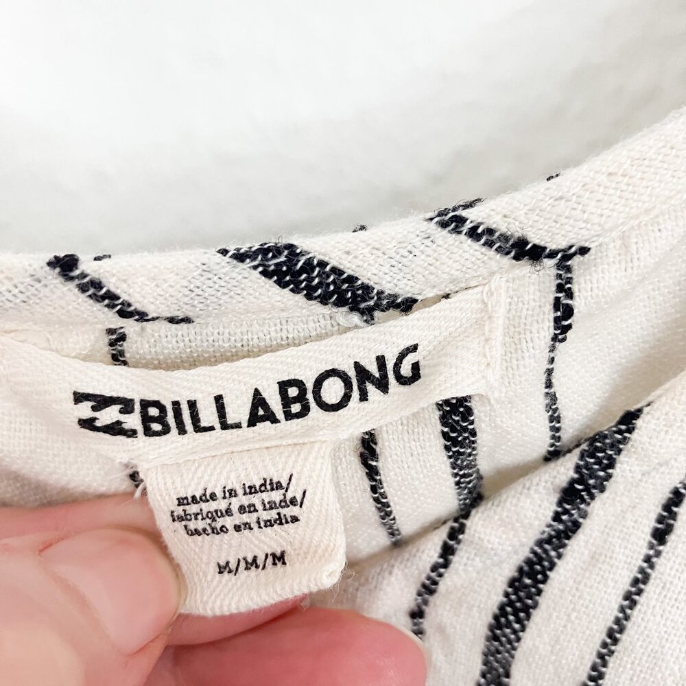 Billabong Could Wander Cropped Shirt Light Cream & Black Ruffle Sleeve Top M - Picture 5 of 9